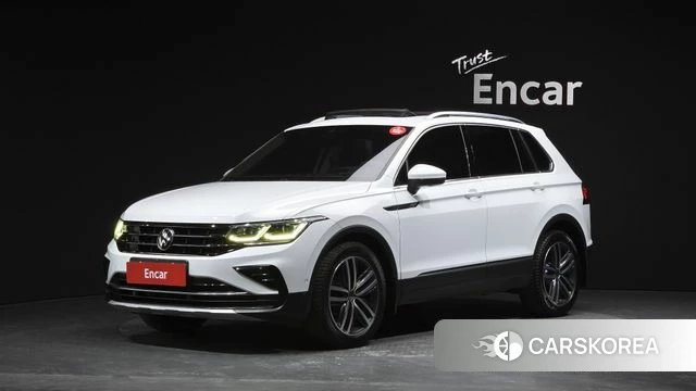 Volkswagen Tiguan second Generation 2022 Белый из Кореи