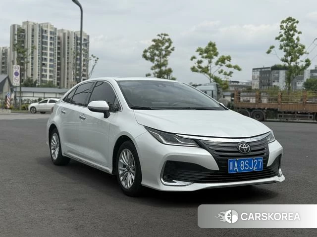 Toyota Allion 2022 Белый из Китая