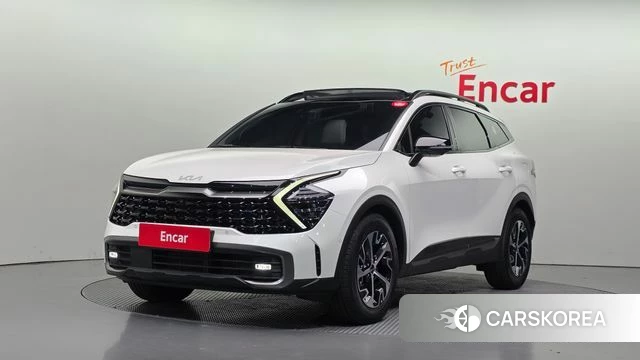 Kia Sportage 5th Generation Hybrid 2023 Белый из Кореи
