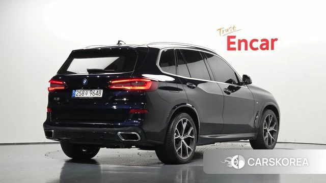 BMW X5 (G05) 2021 Черный из Кореи