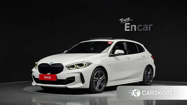 BMW 1 Series (F40) 2022 Белый из Кореи