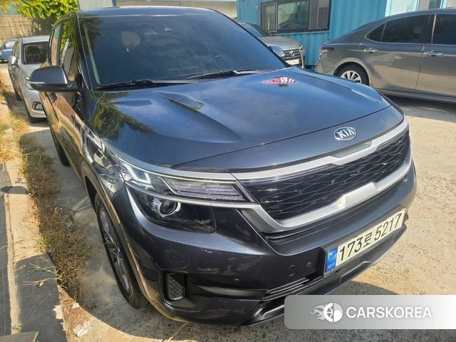 Kia Seltos 2021 Серый из Кореи