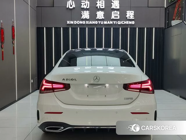 Mercedes-Benz A-Class 2021 Белый из Китая