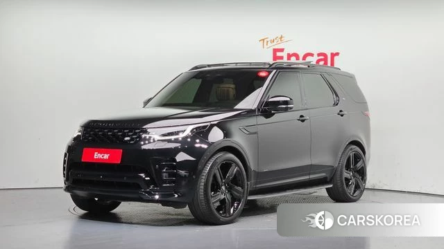 Land Rover Discovery 5 2024 Черный из Кореи