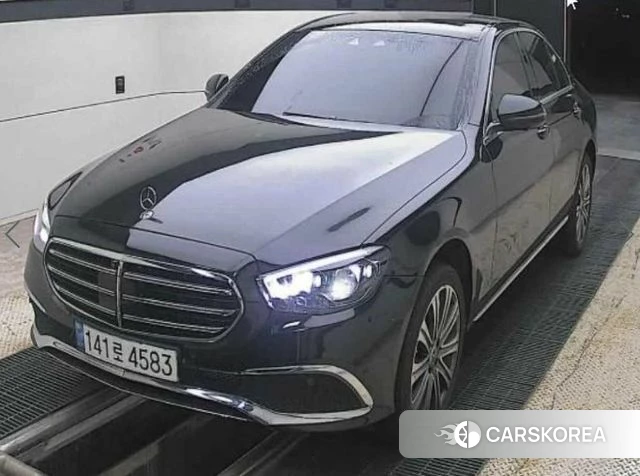 Mercedes-Benz E-Class W213 2021 Черный из Кореи