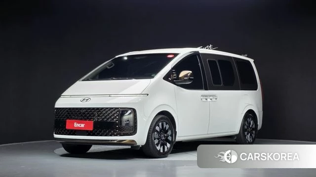 Hyundai Staria 2024 Белый из Кореи