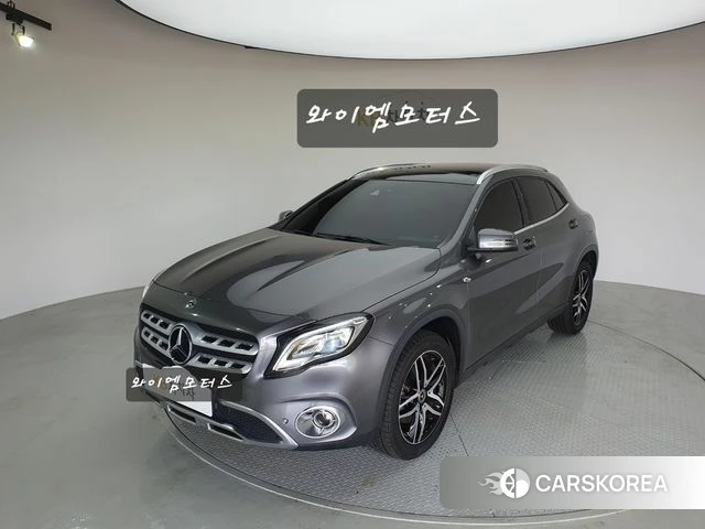 Mercedes-Benz GLA-Class X156 2019 Серый из Кореи