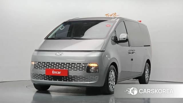 Hyundai Staria 2021 Серебряный из Кореи