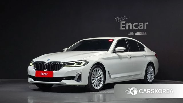 BMW 5 Series (G30) 2023 Белый из Кореи