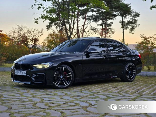 BMW 3 Series (F30) 2018 Черный из Кореи