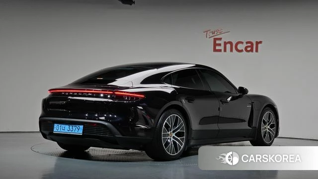 Porsche Taycan id 4921833 из Кореи