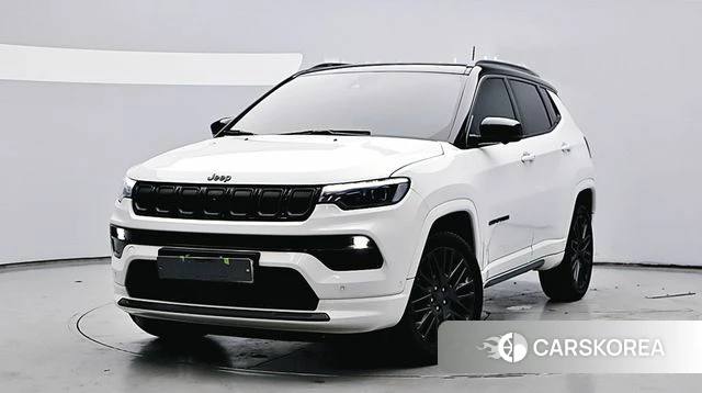 Jeep Compass 2nd Generation 2022 Белый из Кореи