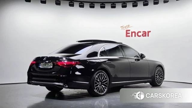 Mercedes-Benz S-Class W223 2022 Черный из Кореи