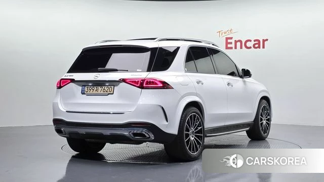 Mercedes-Benz GLE-Class W167 2023 Белый из Кореи