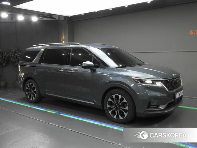 Kia Carnival 4th generation 2021 Темно-зеленый из Кореи