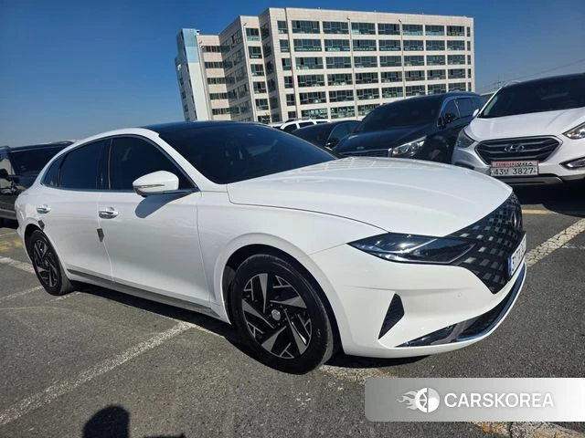 Hyundai The New Grandeur IG Hybrid 2022 Белый из Кореи