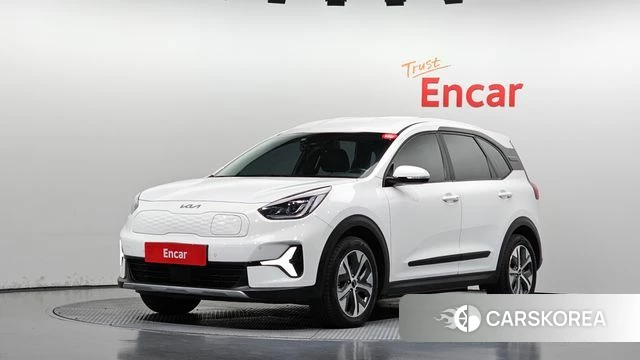 Kia Niro Plus 2022 Белый из Кореи