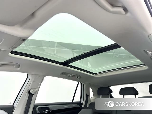 Volkswagen Tayron 2021 Белый из Китая