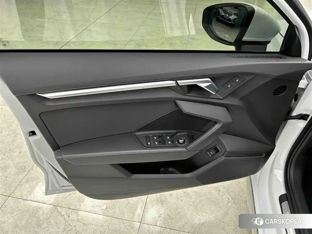 Audi A3 2023 Белый из Китая
