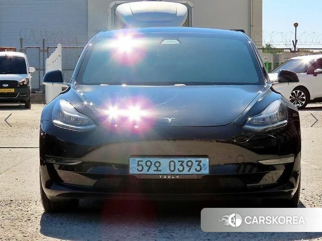 Tesla Model 3 2020 Черный из Кореи
