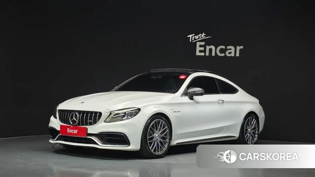 Mercedes-Benz C-Class W205 2020 Белый из Кореи