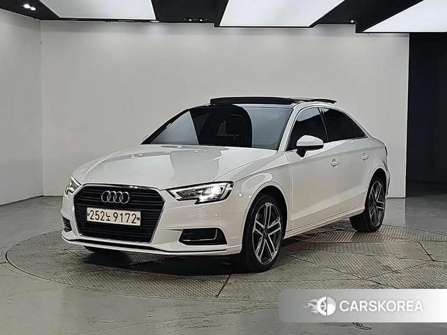 Audi New A3 2019 Белый из Кореи