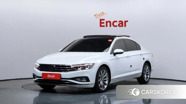 Volkswagen Passat GT (B8) 2021 Белый из Кореи