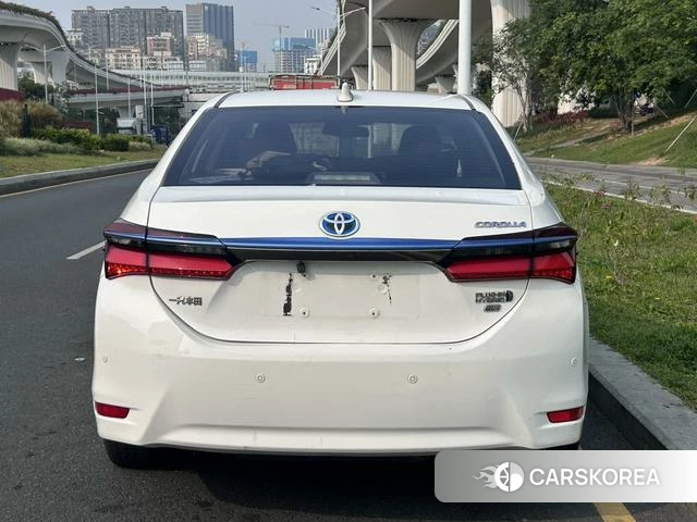Toyota Corolla 2020 Белый из Китая