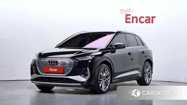 Audi Q4 e-Tron (F4) 2025 Черный из Кореи