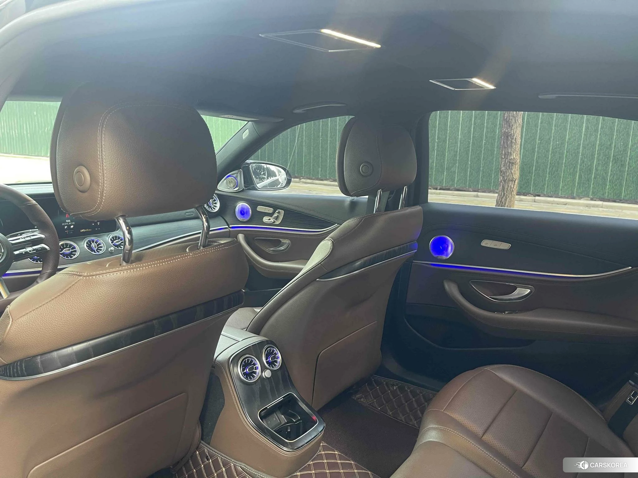 Mercedes-Benz E-Class 2021 Черный из Китая