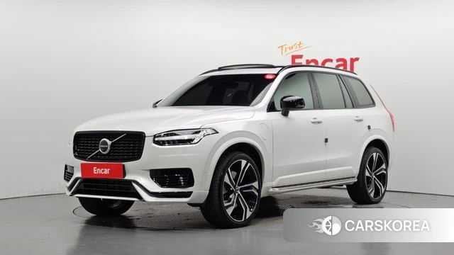 Volvo XC90 second Generation 2020 Белый из Кореи