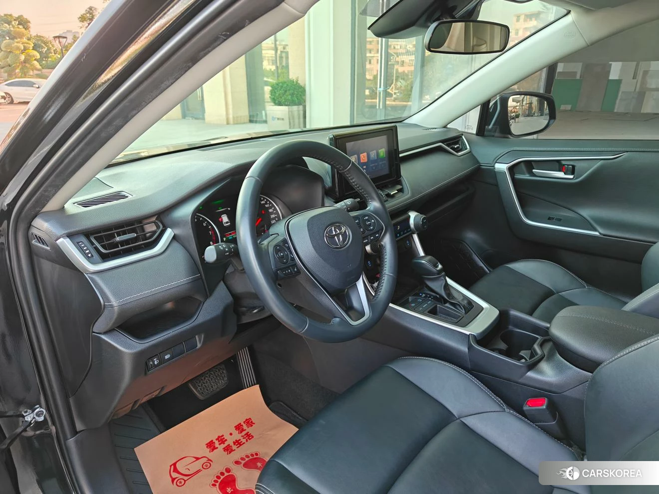 Toyota Wildlander 2022 Черный из Китая