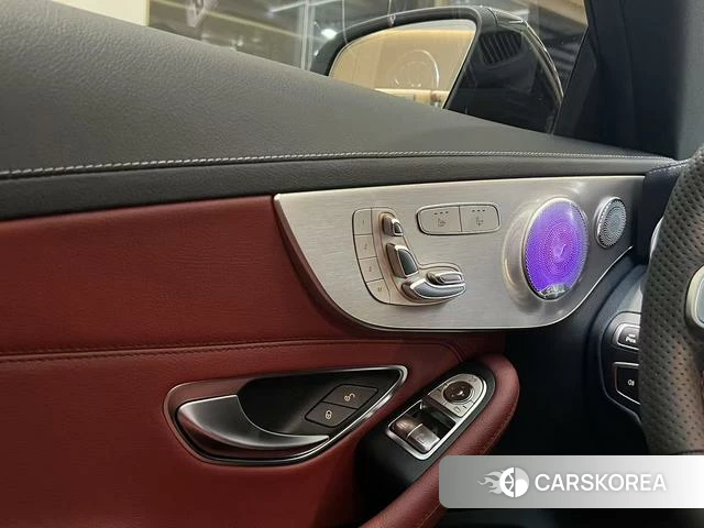 Mercedes-Benz AMG C-Class 2021 Белый из Китая