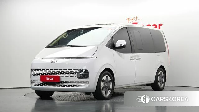 Hyundai Staria 2021 Белый из Кореи