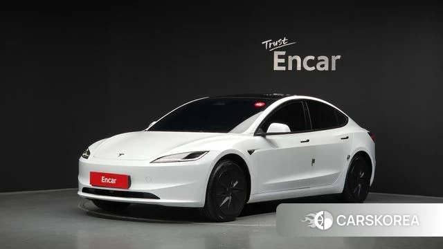 Tesla Model 3 2026 Белый из Кореи