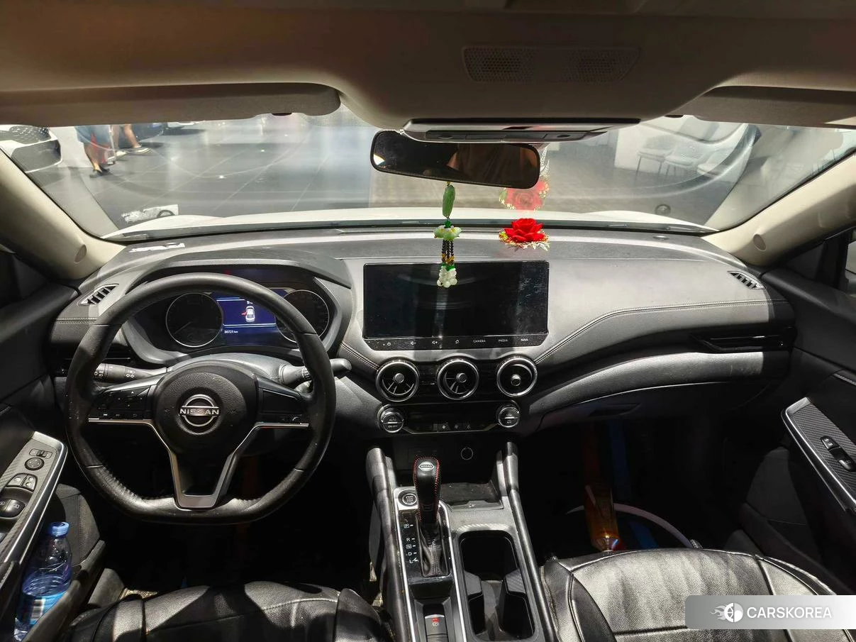 Nissan Sylphy 2023 Белый из Китая