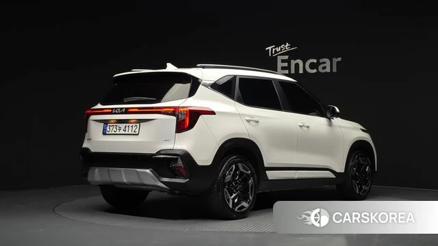 Kia The New Seltos 2023 Белый из Кореи
