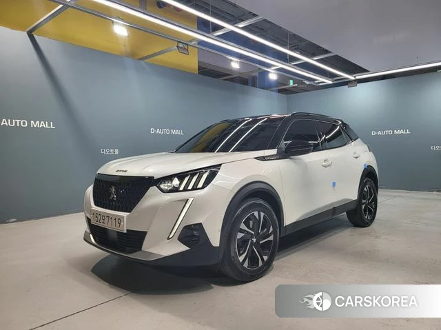 Peugeot 2008 Second generation 2020 Белый из Кореи