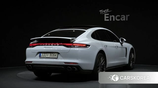 Porsche Panamera (971) 2022 Белый из Кореи
