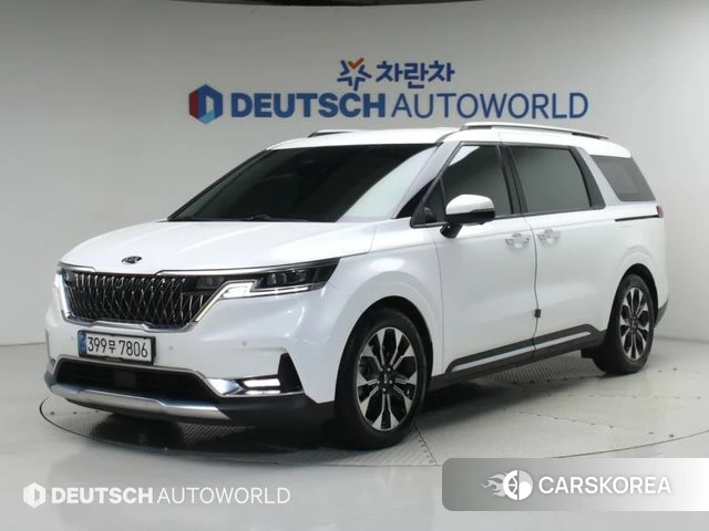 Kia Carnival 4th generation 2021 Белый из Кореи