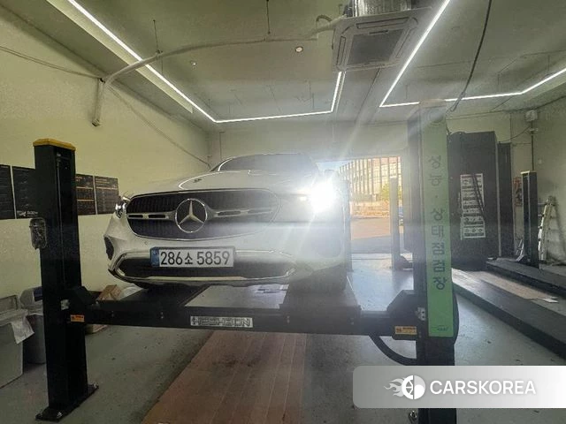 Mercedes-Benz GLC-Class X254 2026 Белый из Кореи