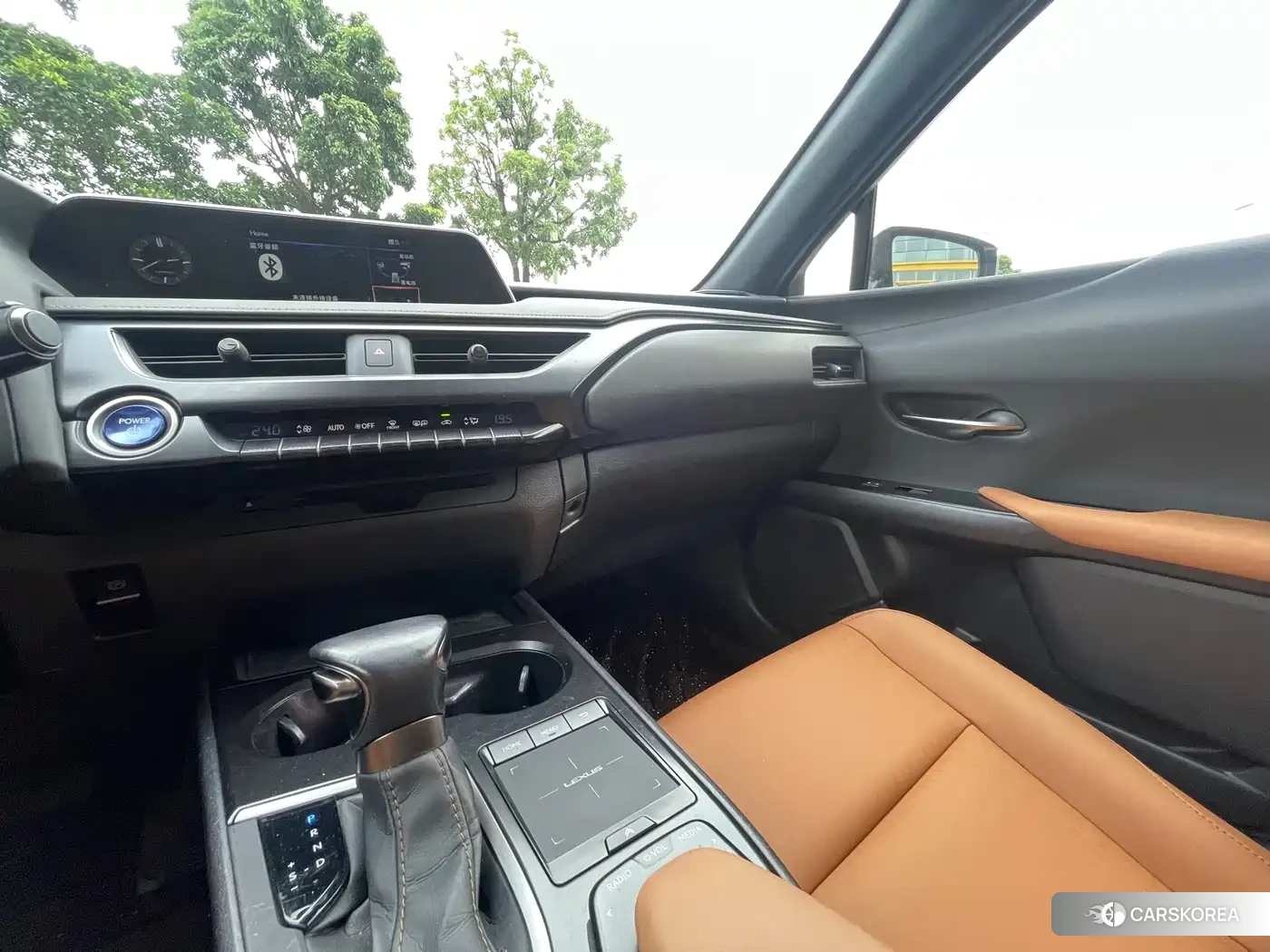 Lexus UX 2022 Silver/gray из Китая, фото 2
