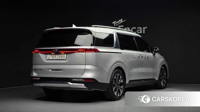Kia Carnival 4th generation 2020 Серебряный из Кореи