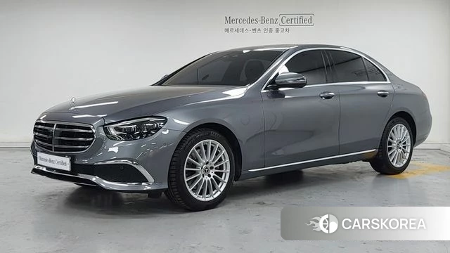 Mercedes-Benz E-Class W213 2020 Серый из Кореи