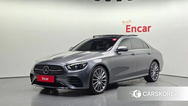 Mercedes-Benz E-Class W213 2021 Серый из Кореи