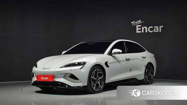 BYD Seal 2025 Серебристо-серый из Кореи