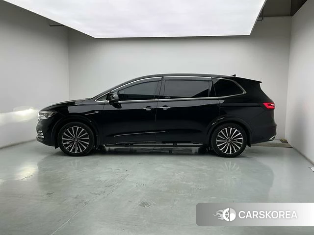 Volkswagen Viloran 2024 Черный из Китая