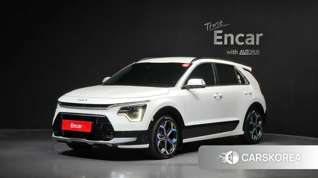 Kia Di Ol Nu Niro 2022 Белый из Кореи