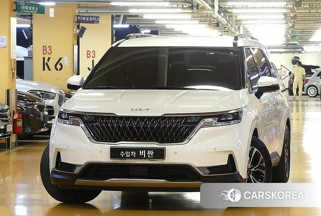 Kia Carnival 4th generation 2023 Белый из Кореи