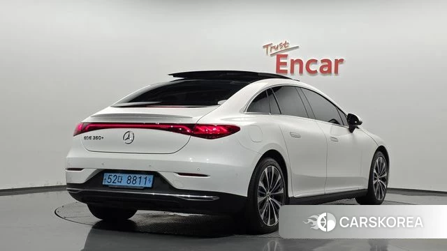 Mercedes-Benz EQE V295 2022 Белый из Кореи